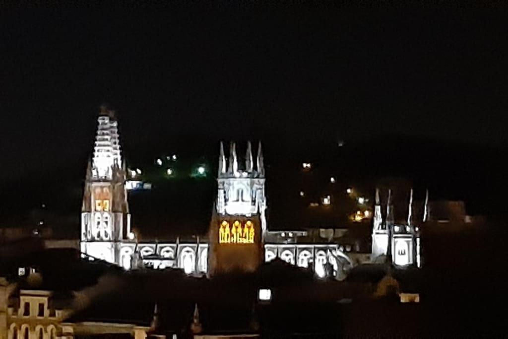 Apartmán Luxeinburgos Atico Con Vistas Espectaculares Exteriér fotografie
